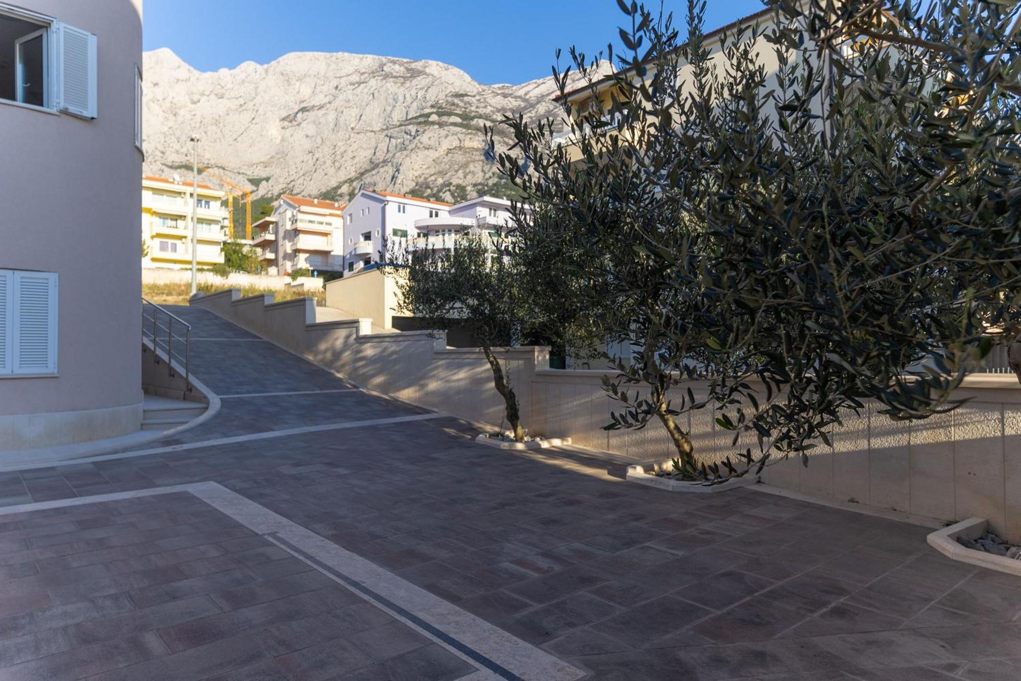 Apartment DOMO Makarska Buitenkant foto