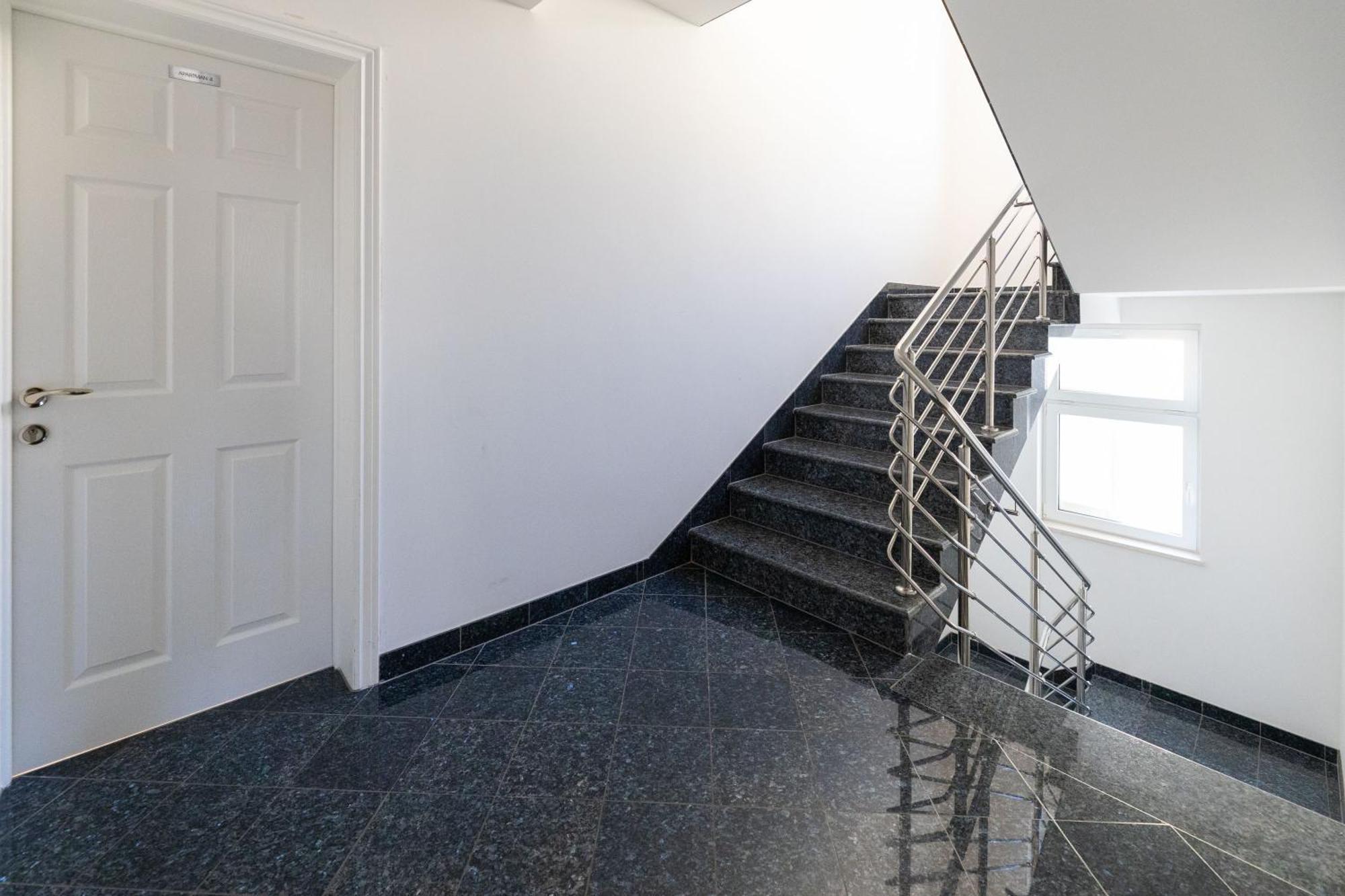 Apartment DOMO Makarska Buitenkant foto